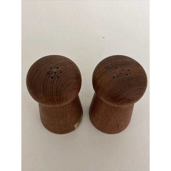 Vintage Teak Wood 4” Salt & Pepper Shakers Baker, Hart, & Stuart Stickers - Picture 4 of 8